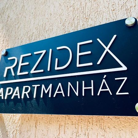 Rezidex Apartmanhaz Szeged Exteriör bild